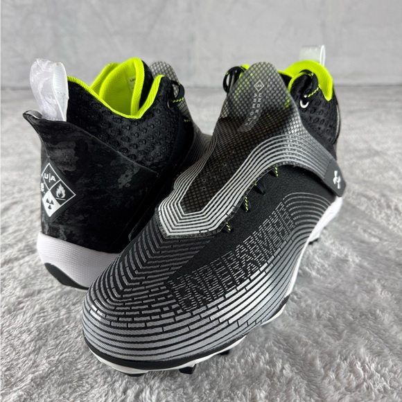 Under Armor Men’s Football Cleats New - Picture 9 of 9